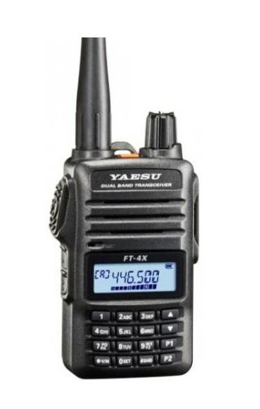 Emisora YAESU DOBLE BANDA FT-4X. INCLUYE PINGANILLO.